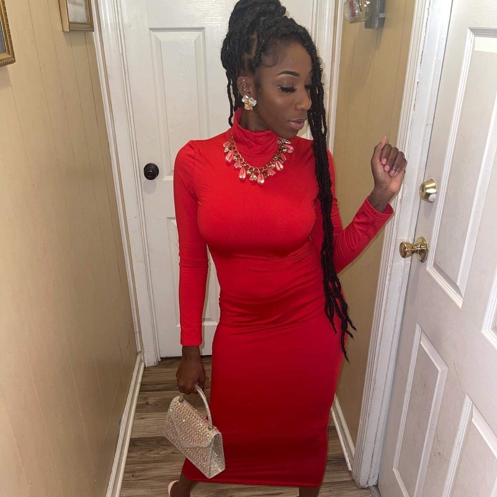 Red Christmas dresses